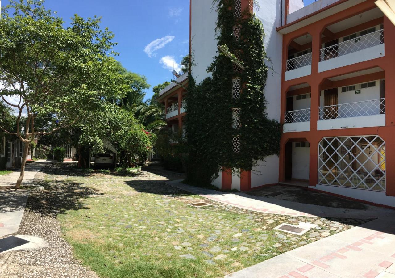 Hotel Bugambilia Oaxaca Esterno foto